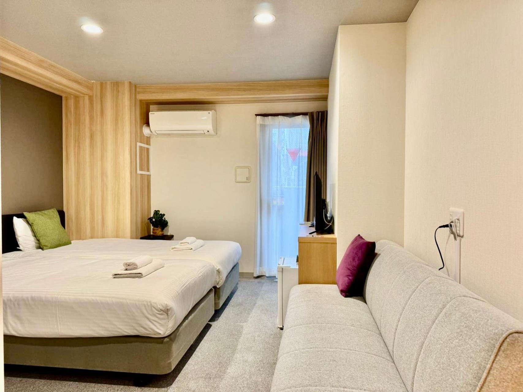 Y&Y Namba Hotel Osaka Dış mekan fotoğraf