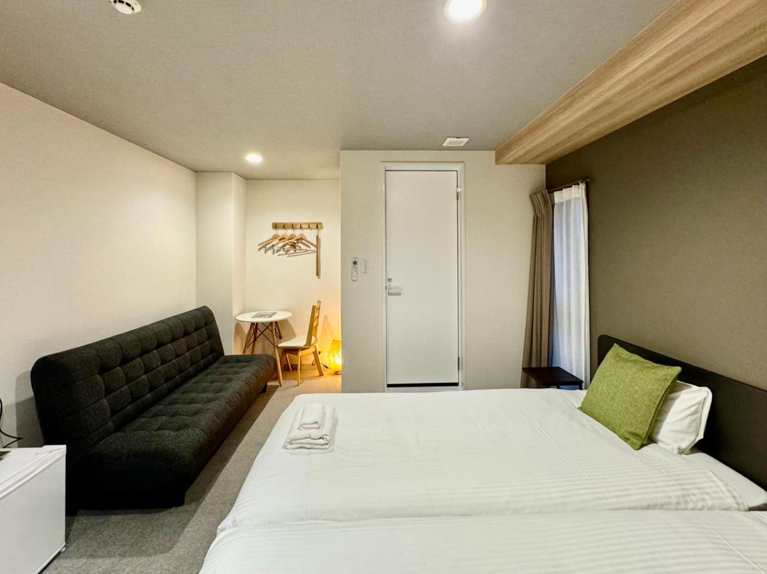 Y&Y Namba Hotel Osaka Dış mekan fotoğraf